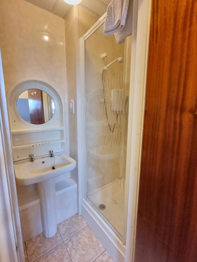The Glen Stuart Hotel Blackpool Esterno foto